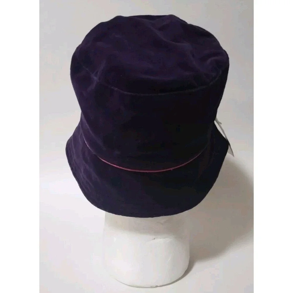 2004 BRATZ MGA Entertainment Inc. Girl Youth Bucket Hat Purple Velvet NEW! NOS